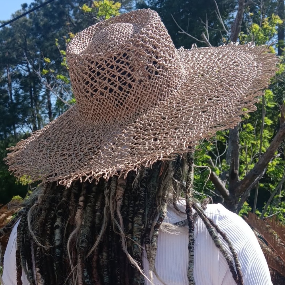HURLEY Tan Wide-Brimmed Sun Lisbon Straw Hat with Natural Weave NWT